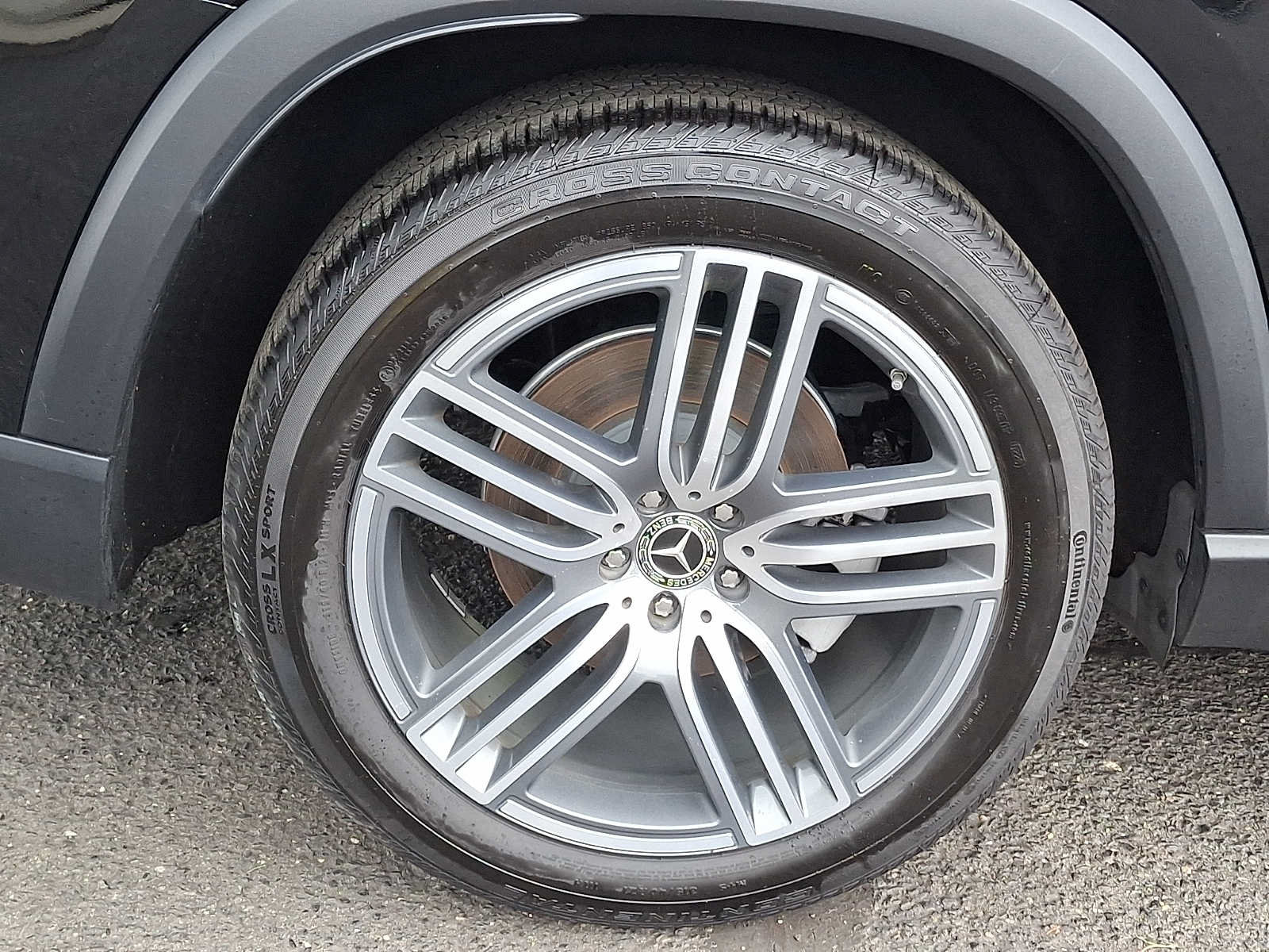Used 2025 Mercedes-Benz GLS 450 4MATIC image 7