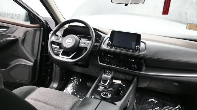 Used 2021 Nissan Rogue SV AWD/4WD image 24