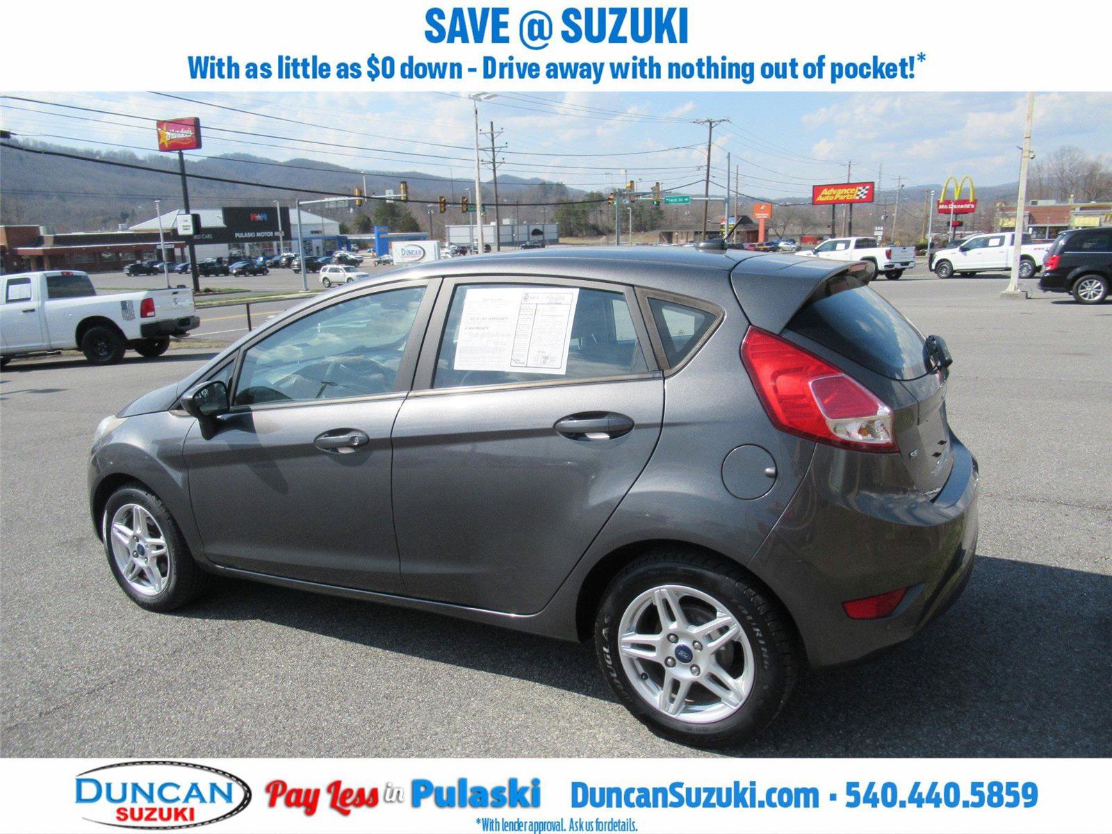 Used 2017 Ford Fiesta SE FWD image 5