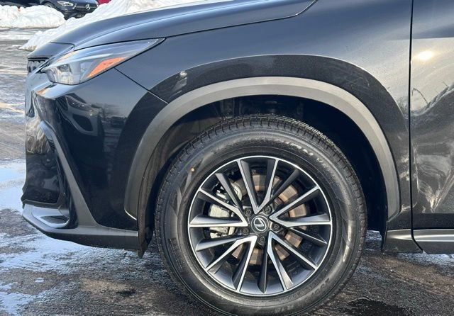 Used 2024 Lexus NX 350 AWD image 7