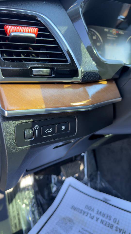 Used 2018 Volvo XC90 T8 Inscription w/ Luxury Package image 39