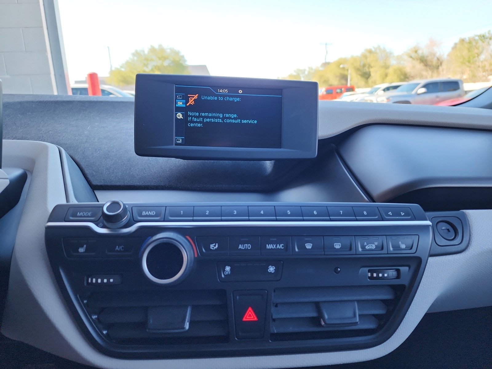 Used 2018 BMW i3 image 12