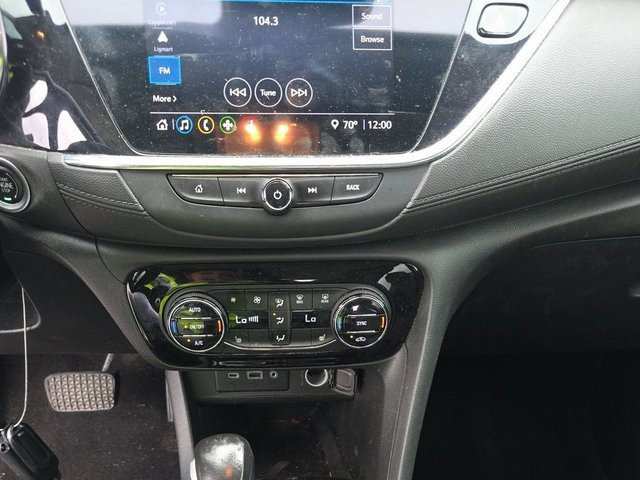 Used 2021 Buick Encore GX Select image 6