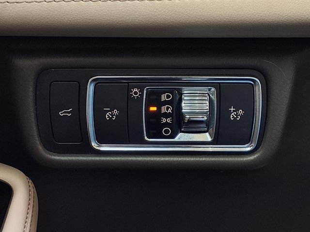 Certified 2022 Lincoln Aviator Reserve w/ Equipment Group 201A AWD/4WD image 16