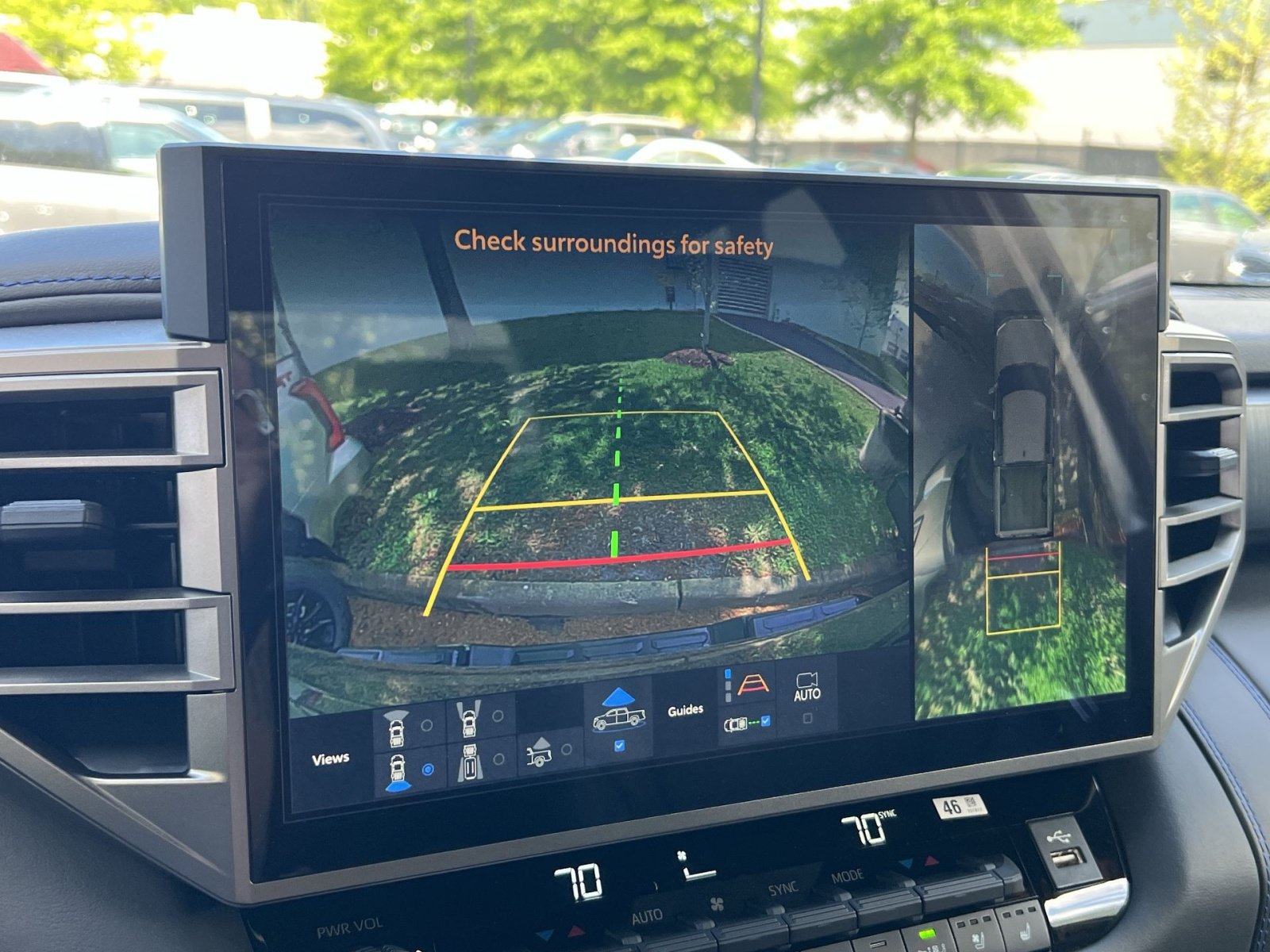 New 2026 Toyota Tundra Platinum AWD/4WD image 14