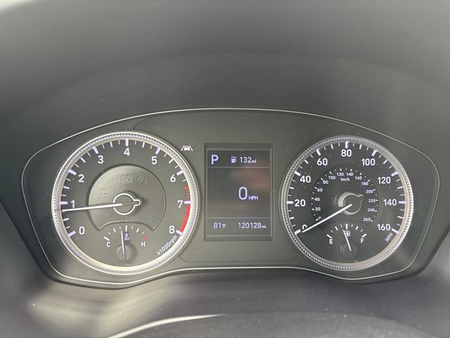 Used 2019 Hyundai Santa Fe SE AWD/4WD image 15