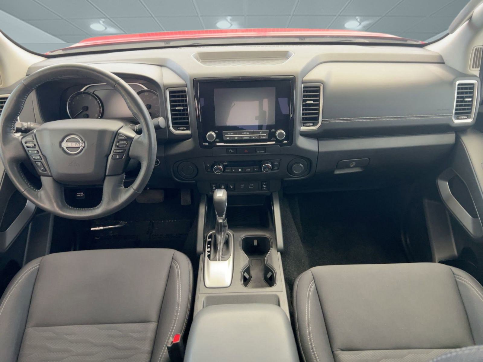 Used 2023 Nissan Frontier SV w/ SV Convenience Package image 16