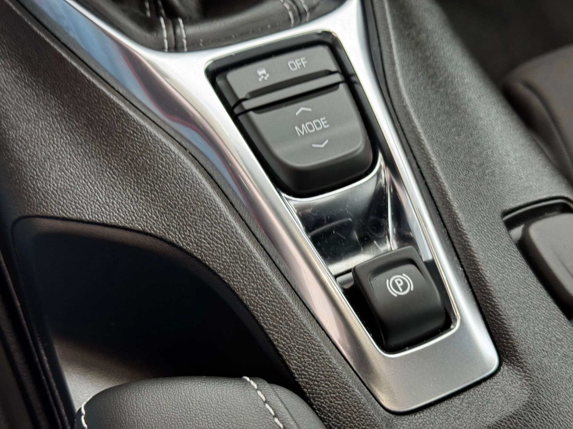 Used 2023 Chevrolet Camaro LT w/ Redline Edition image 28