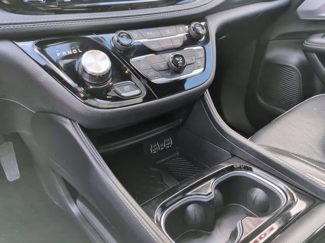 Used 2025 Chrysler Pacifica Limited FWD image 24