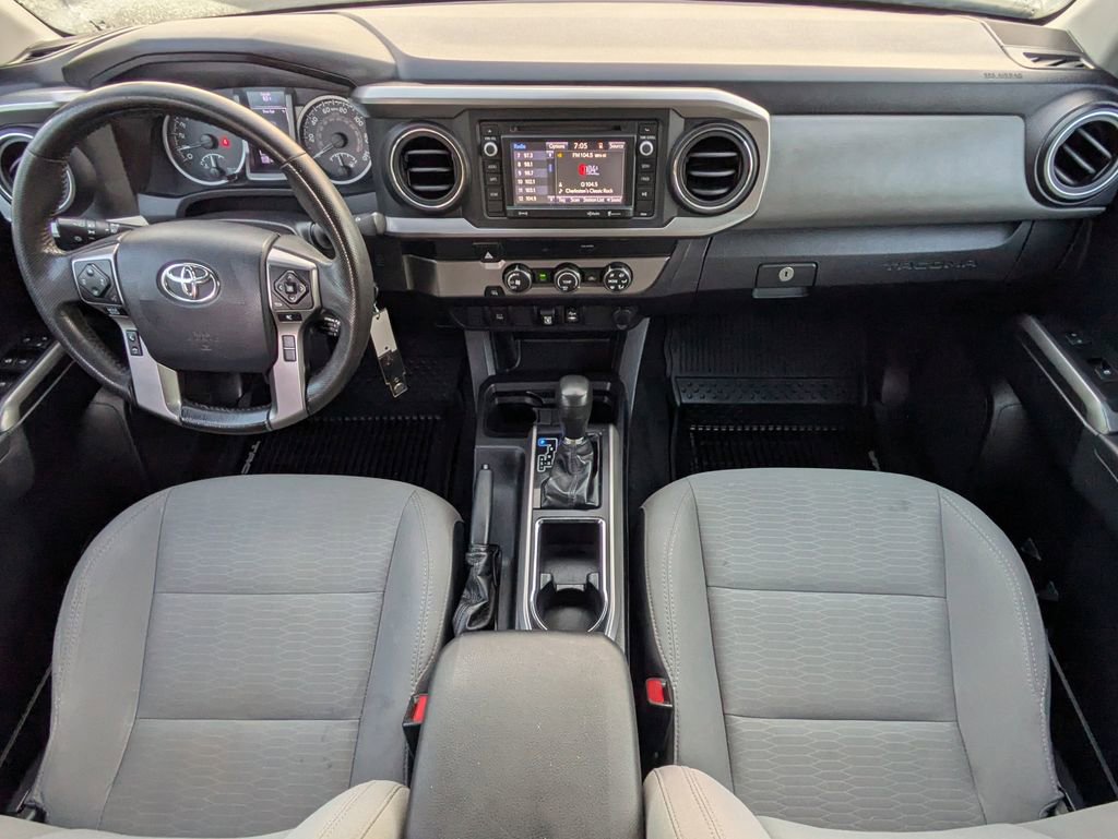 Used 2019 Toyota Tacoma SR5 RWD image 15