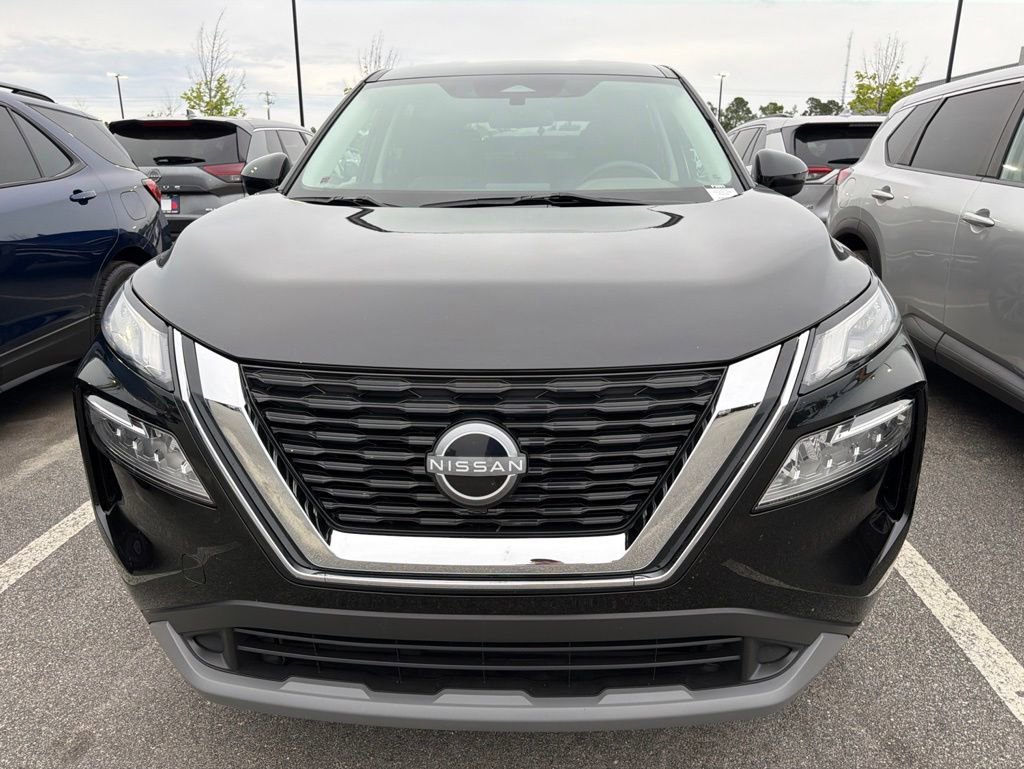 Used 2023 Nissan Rogue SV AWD/4WD image 19