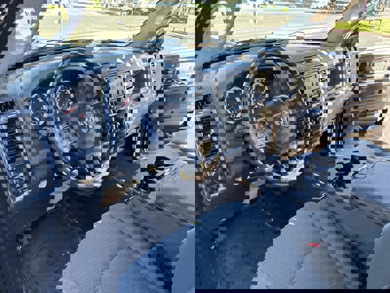 Used 2014 RAM 1500 Express image 23