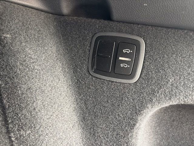 Used 2021 Porsche Macan GTS image 31