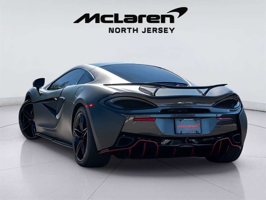 Used 2017 McLaren 570S image 13
