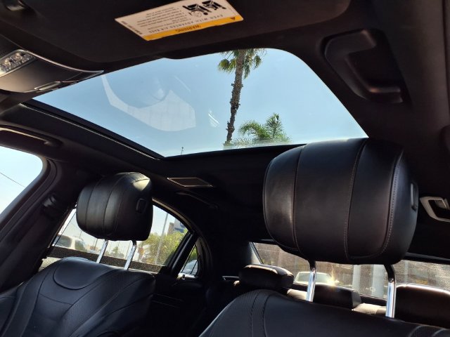 Used 2020 Mercedes-Benz S 560 Sedan image 22