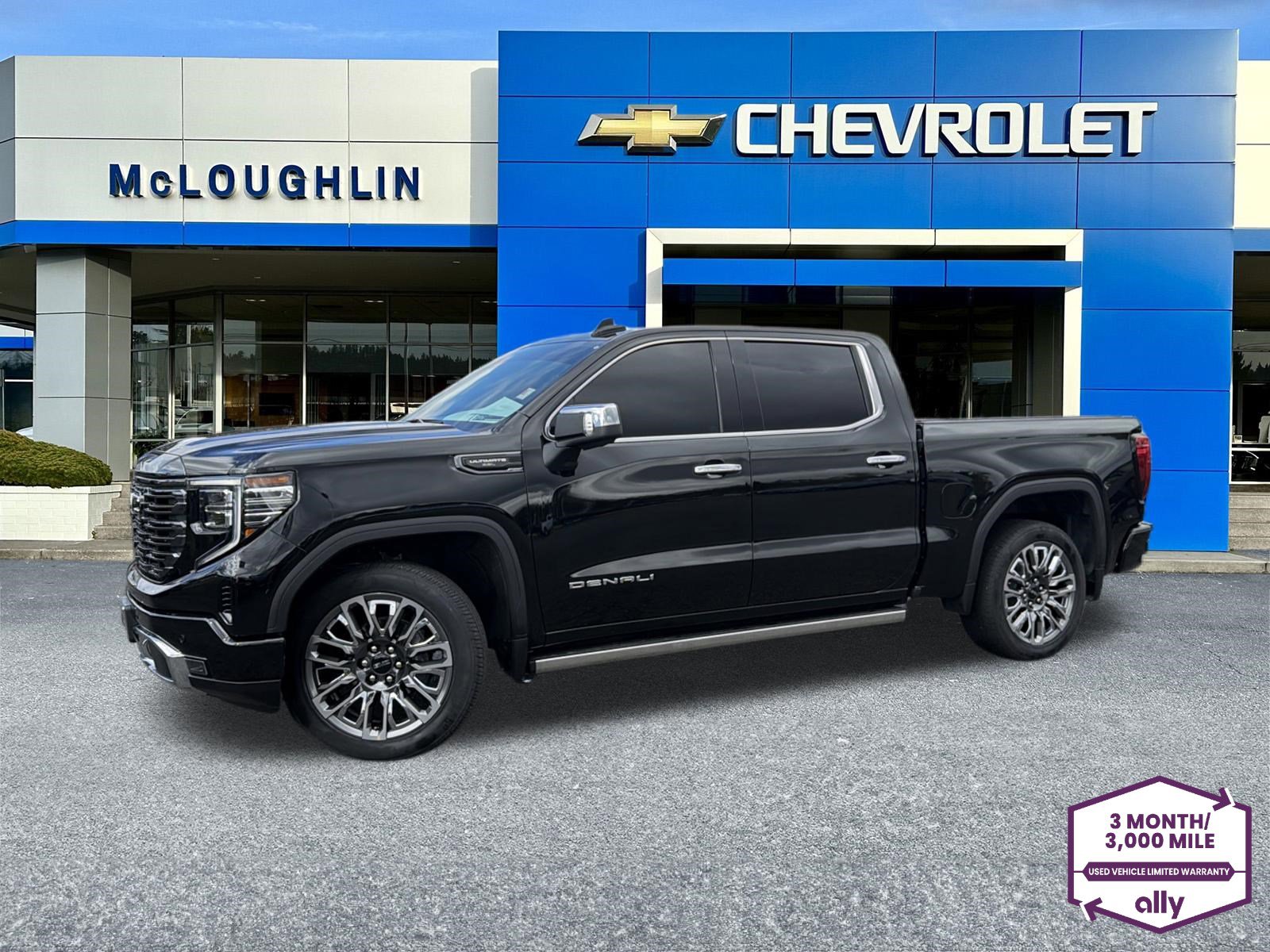 Used 2024 GMC Sierra 1500 Denali Ultimate AWD/4WD image 1
