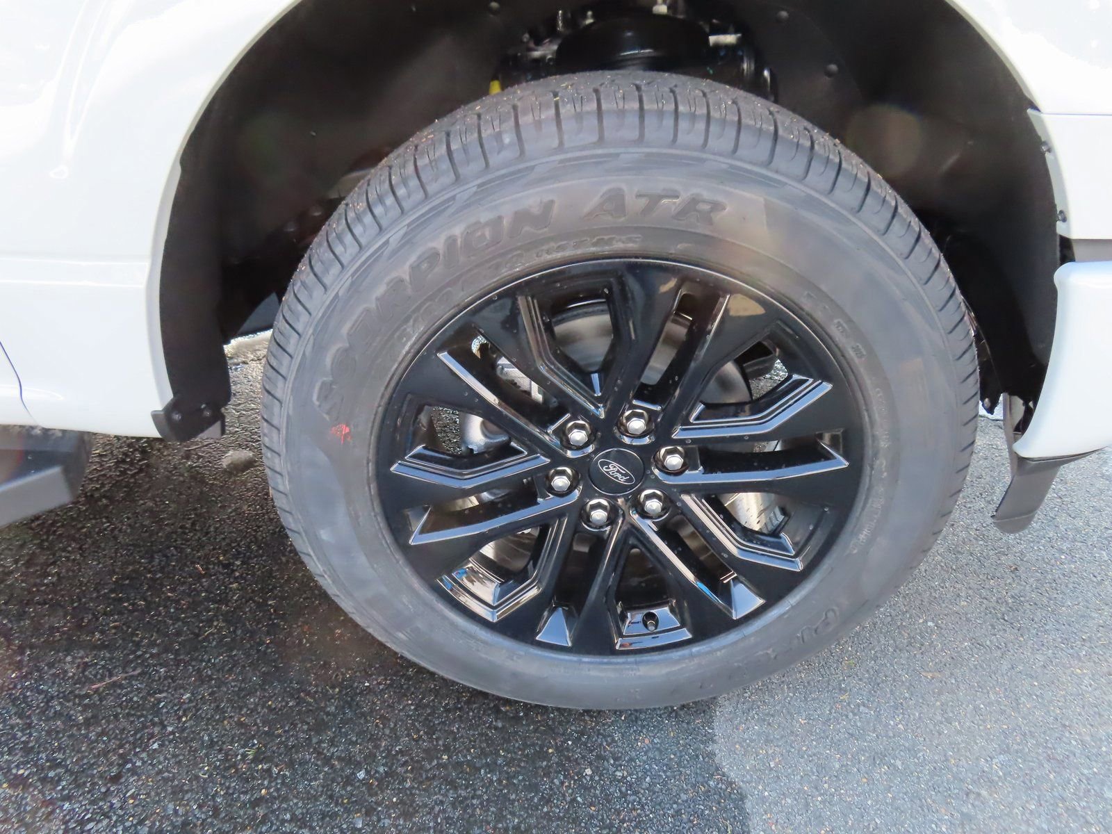 New 2026 Ford F150 XLT w/ Equipment Group 302A MID image 9