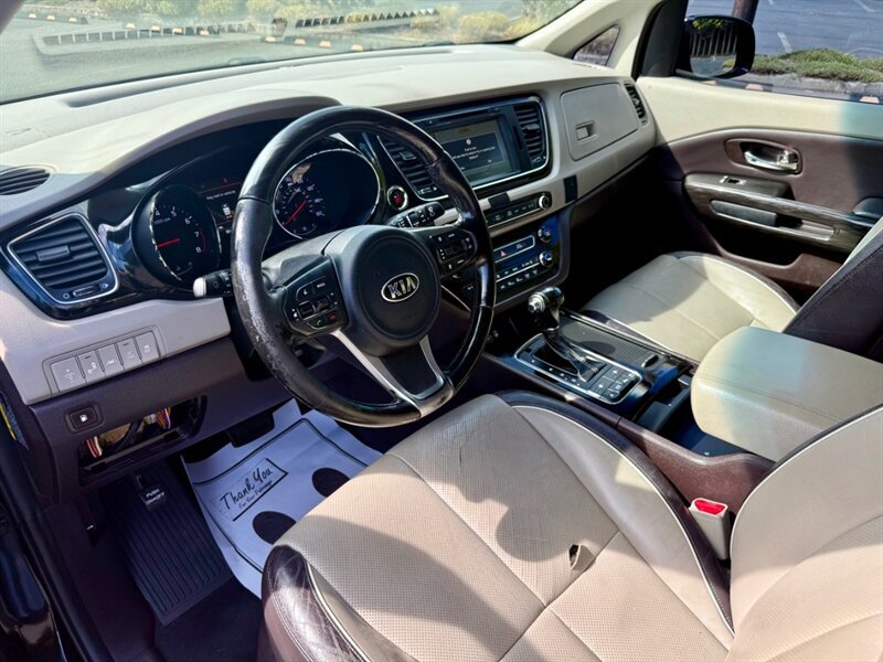 Used 2016 Kia Sedona SX Limited FWD image 8