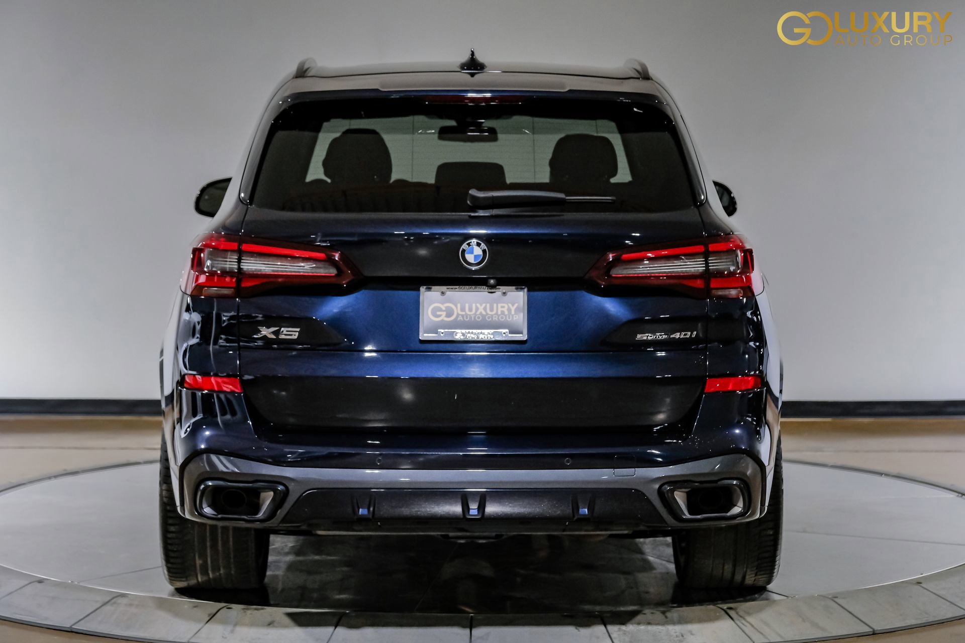 Used 2023 BMW X5 sDrive40i w/ M Sport Package image 11