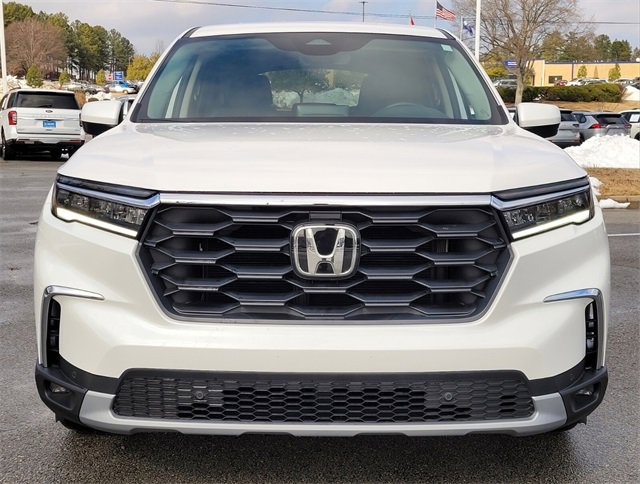 Certified 2025 Honda Pilot EX-L image 5