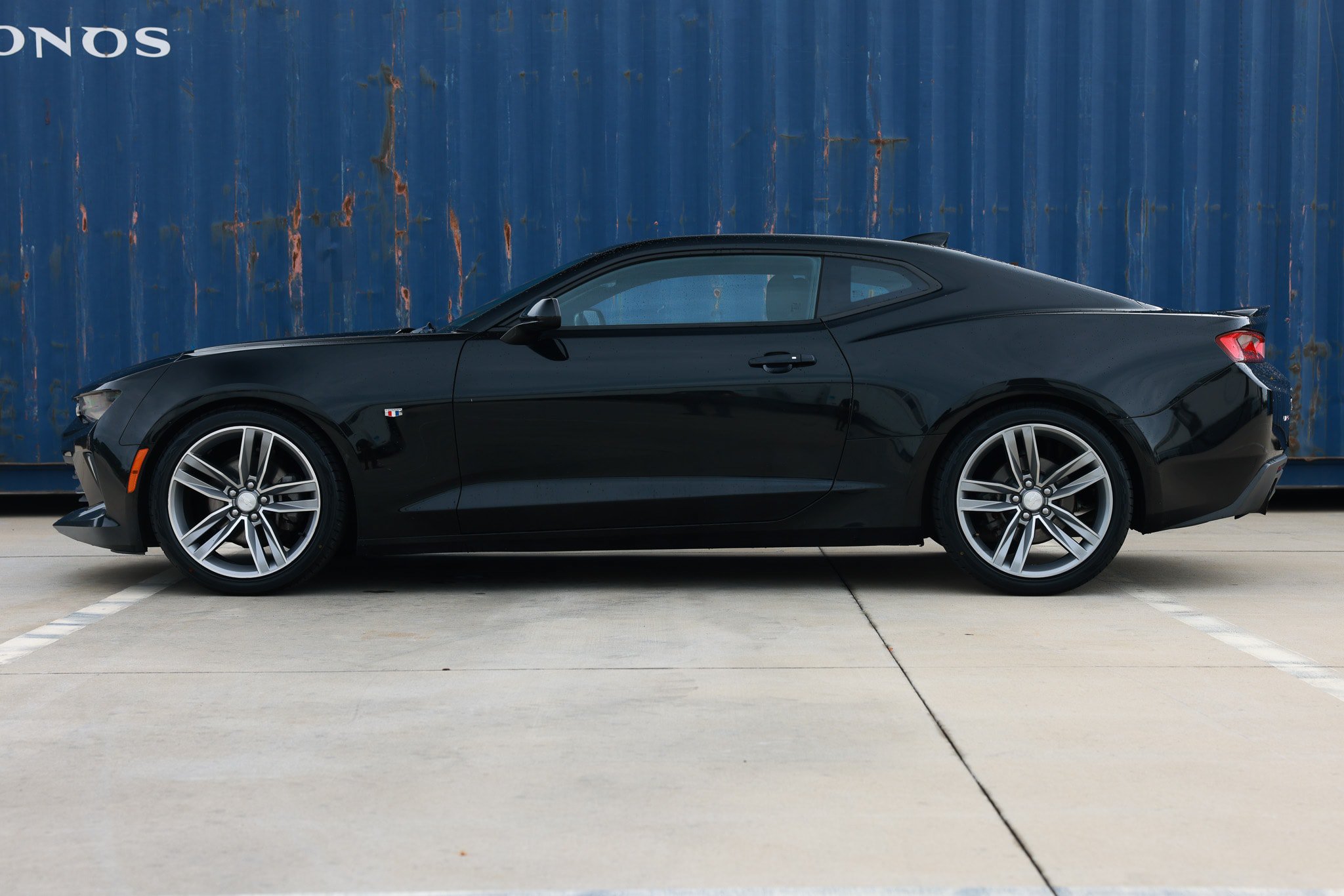 Used 2017 Chevrolet Camaro LT w/ RS Package RWD image 4