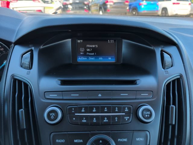 Used 2017 Ford Focus SE w/ Interior Protection Package FWD image 18