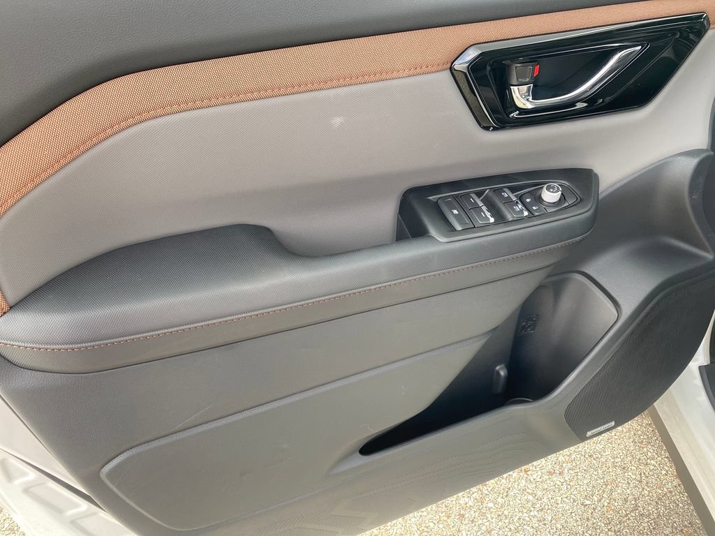 New 2026 Subaru Crosstrek 2.5i Limited AWD/4WD image 8