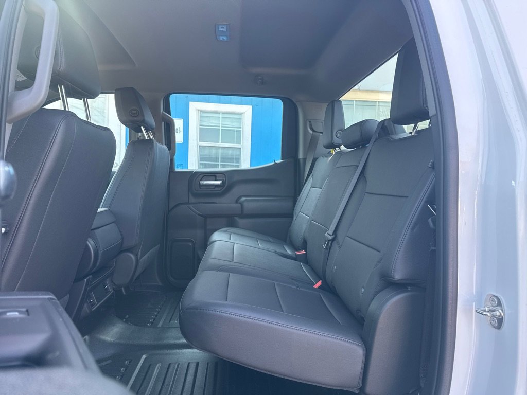 Used 2023 Chevrolet Silverado 1500 W/T w/ Trailering Package image 7