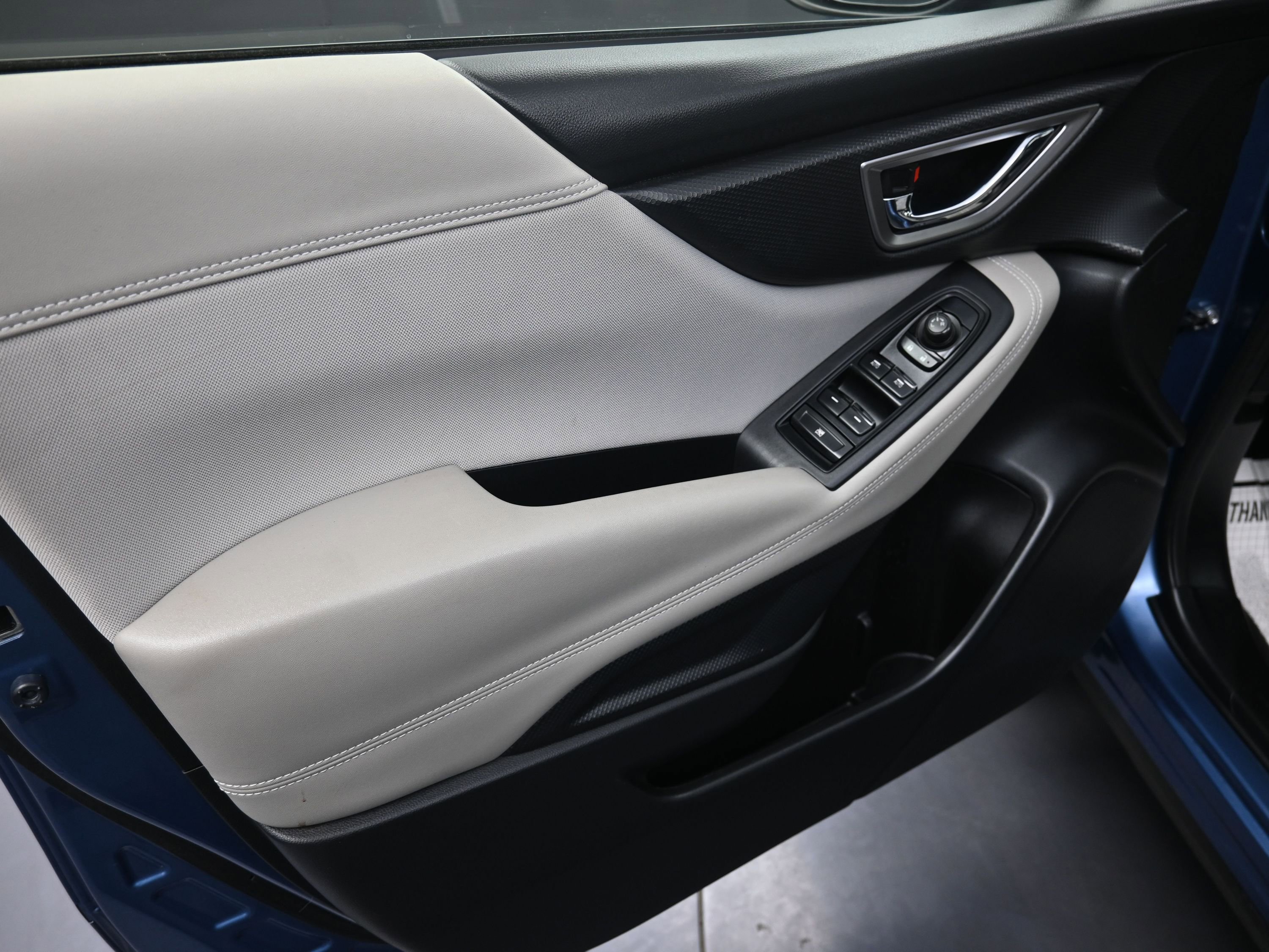 Used 2023 Subaru Forester Premium image 16