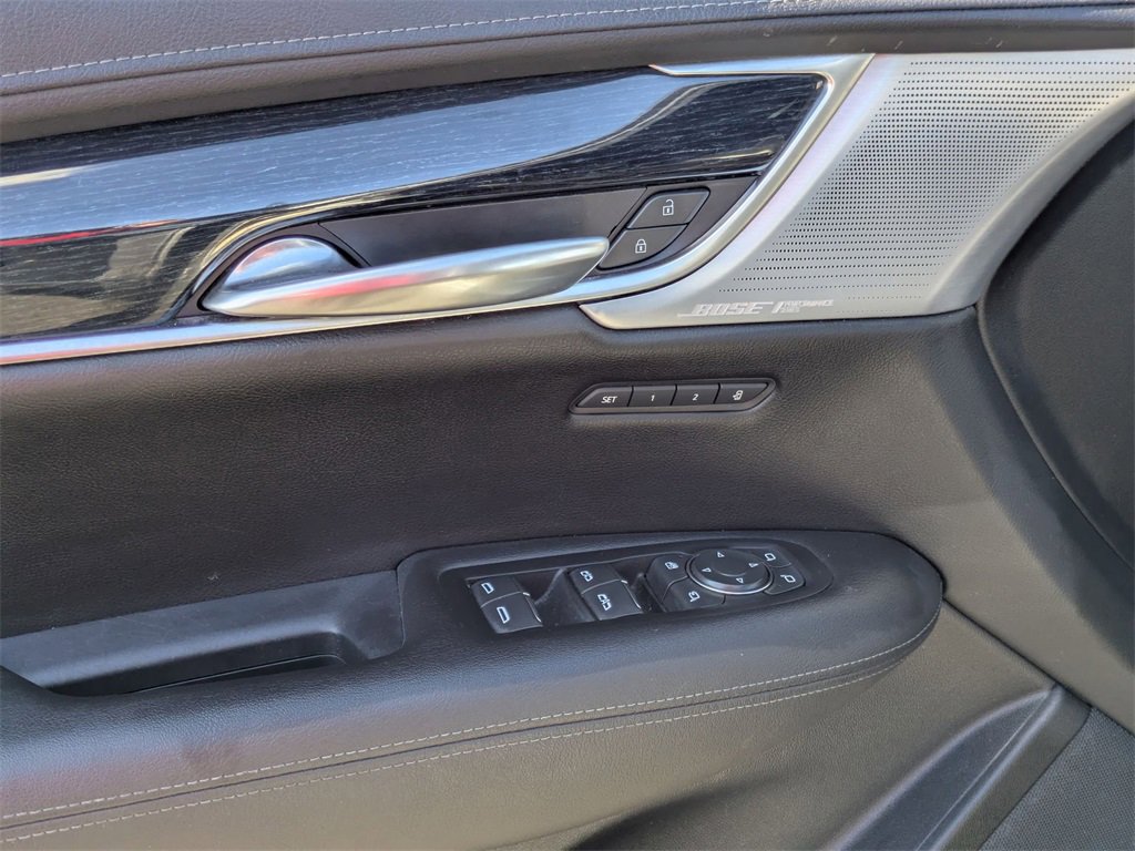 Used 2024 Cadillac XT5 Premium Luxury image 16