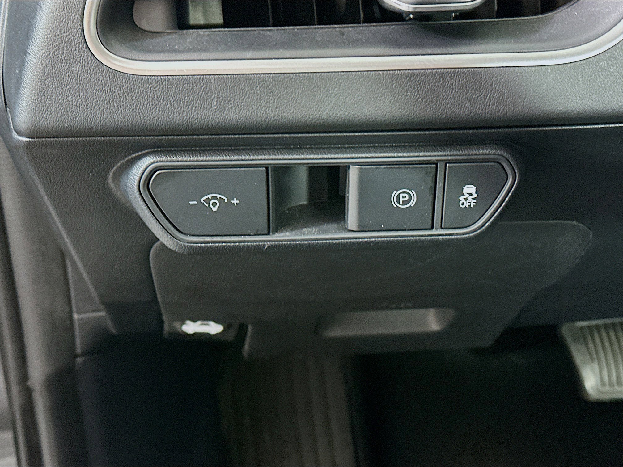Used 2025 Kia K4 FWD image 17