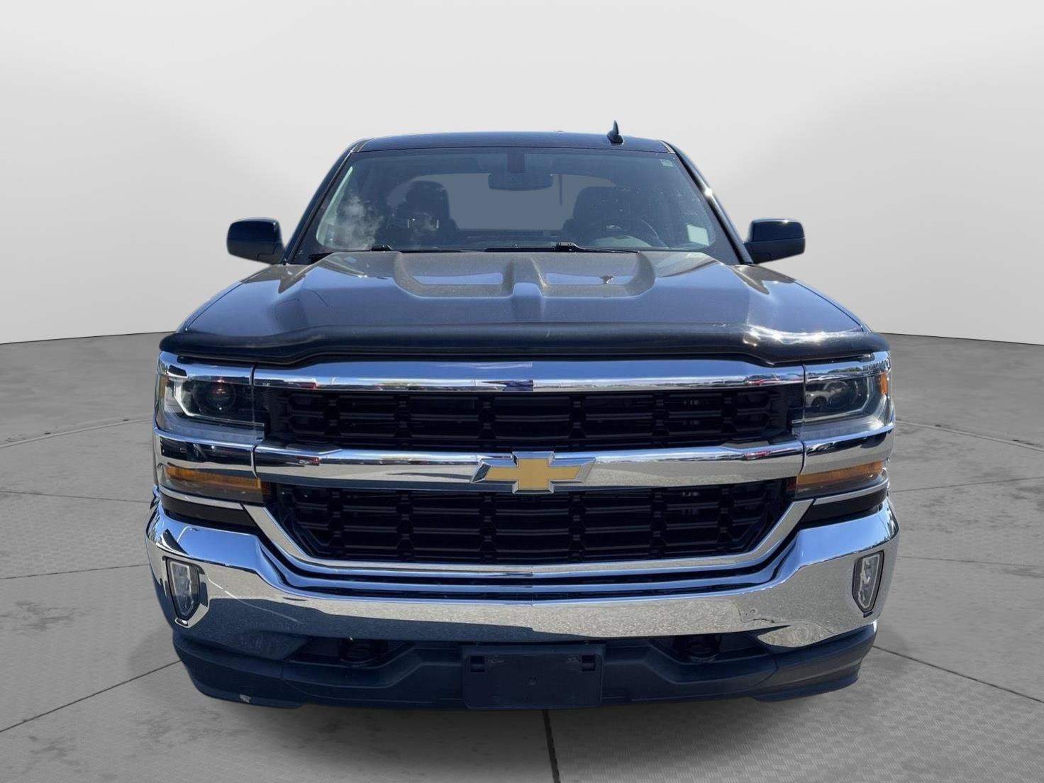 Used 2018 Chevrolet Silverado 1500 LT w/ All Star Edition AWD/4WD image 16