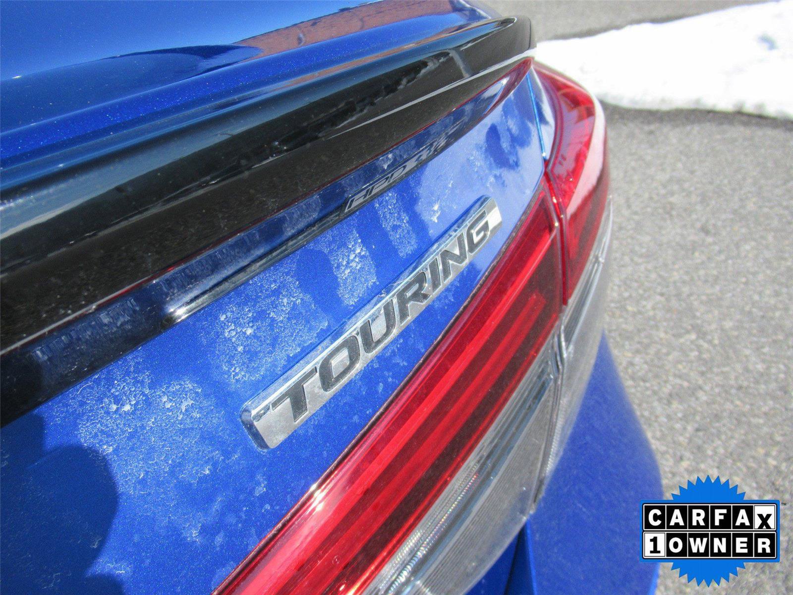 Used 2024 Honda Civic Touring image 4