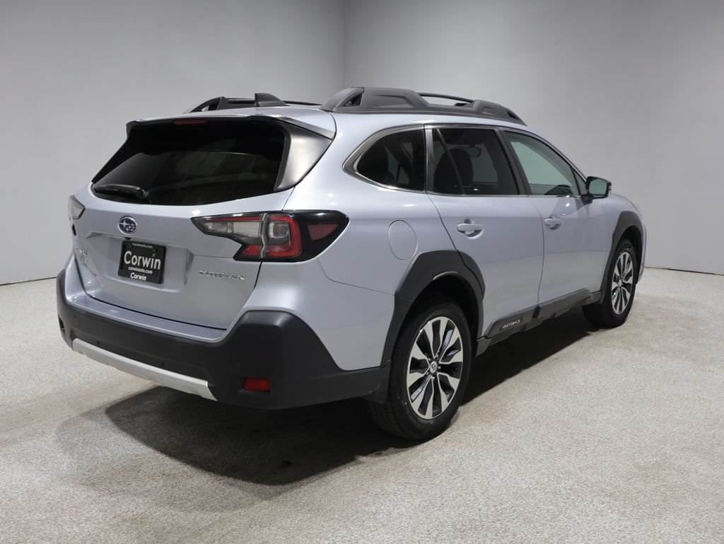 Used 2023 Subaru Outback Limited AWD/4WD image 2