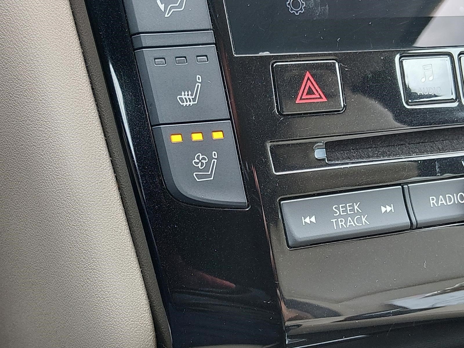 Used 2022 INFINITI QX50 Essential AWD/4WD image 19