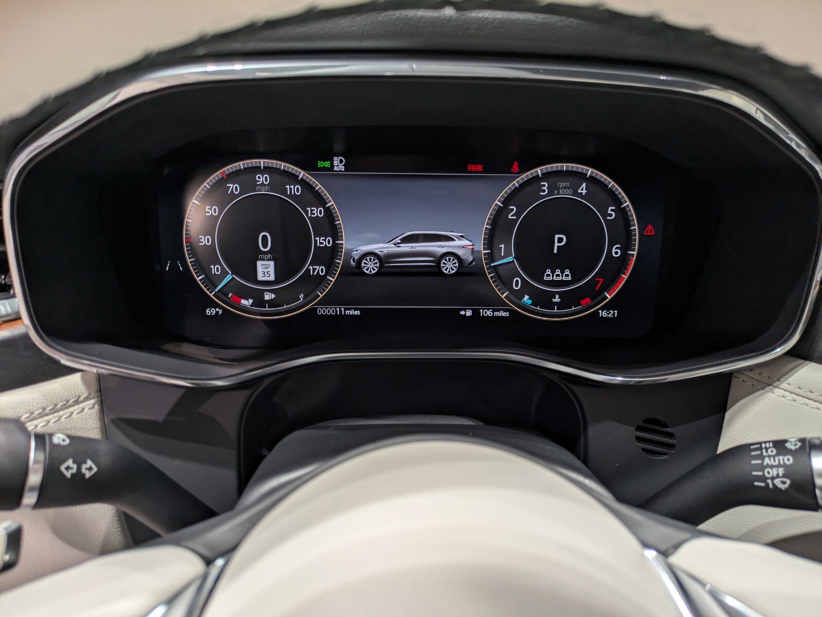 New 2026 Jaguar F-PACE R-Dynamic S image 21