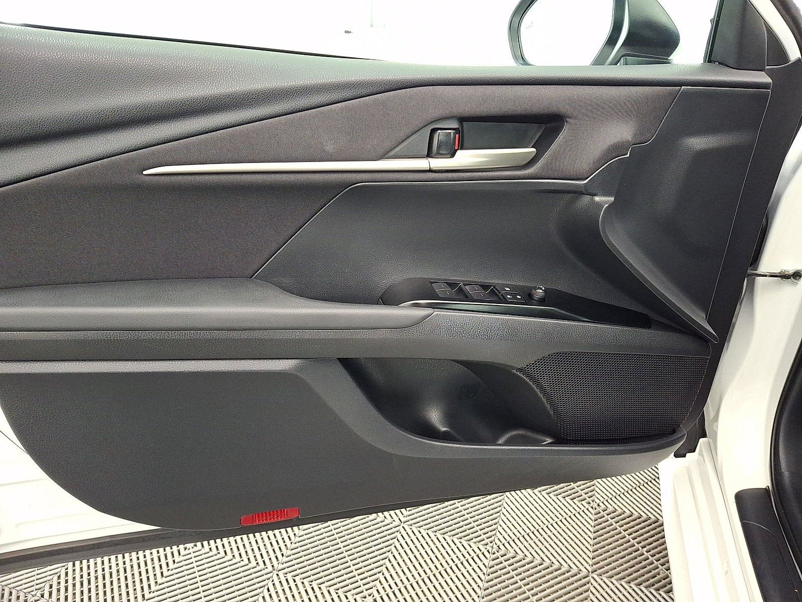 Certified 2025 Toyota Camry LE FWD image 2