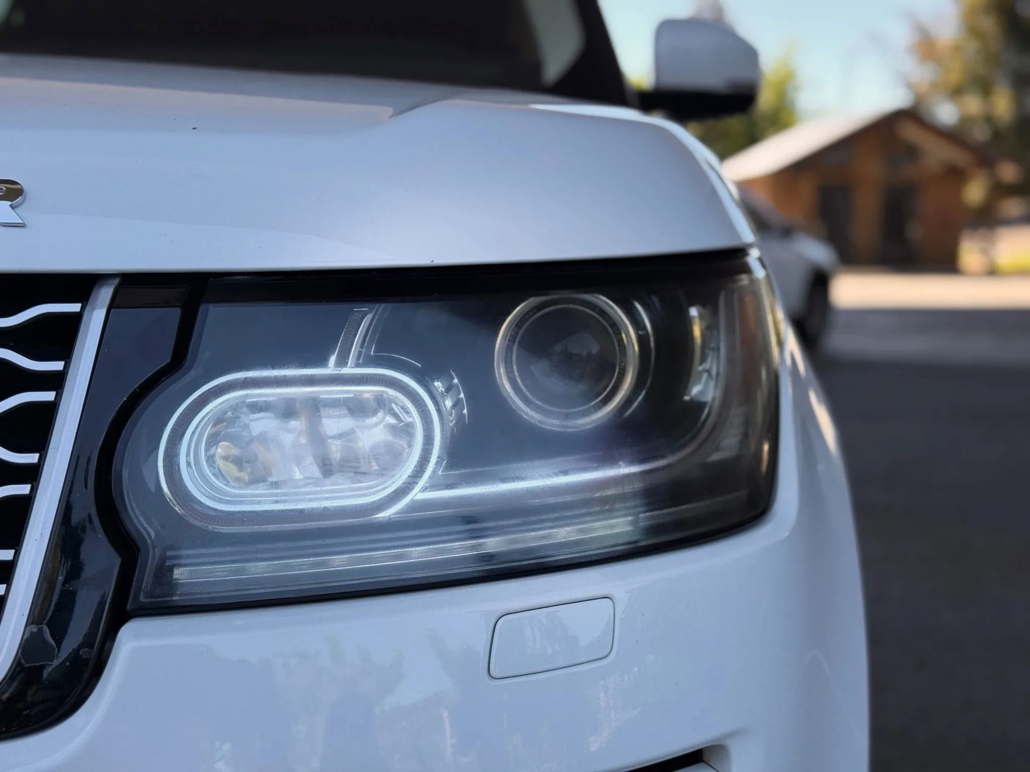 Used 2014 Land Rover Range Rover Supercharged image 65