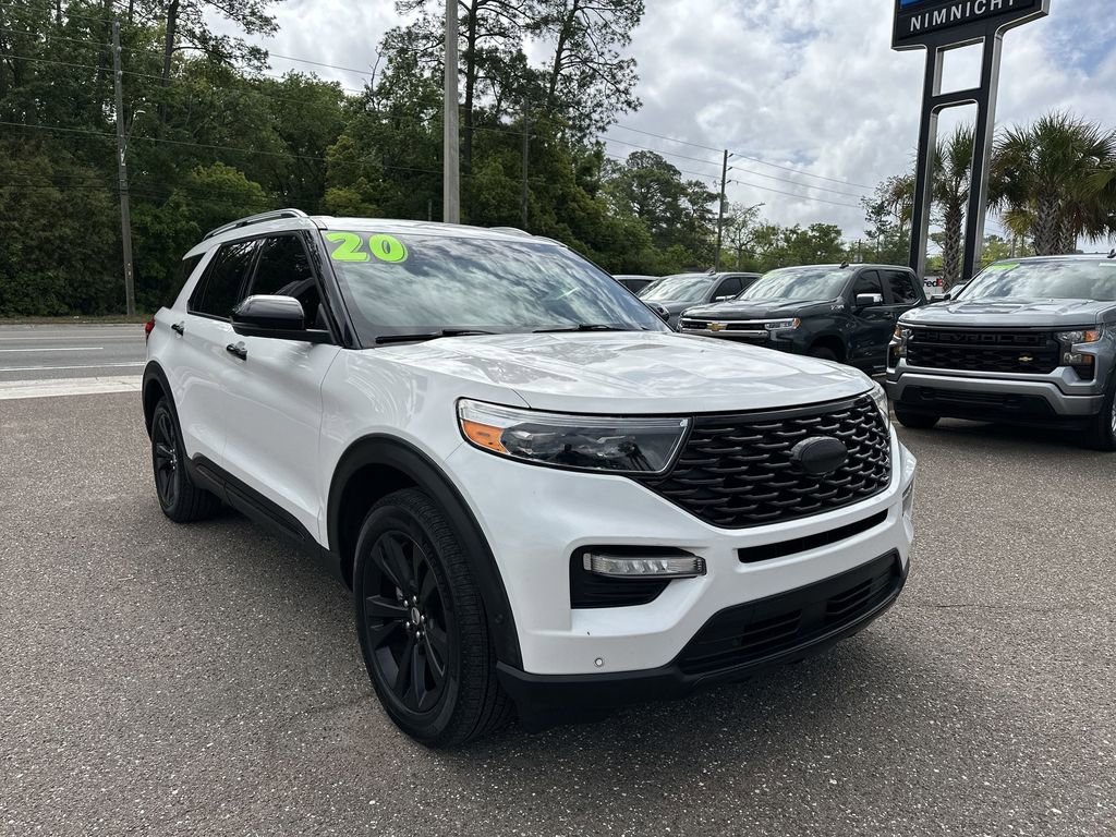 Used 2020 Ford Explorer Platinum w/ Premium Technology Package AWD/4WD image 10