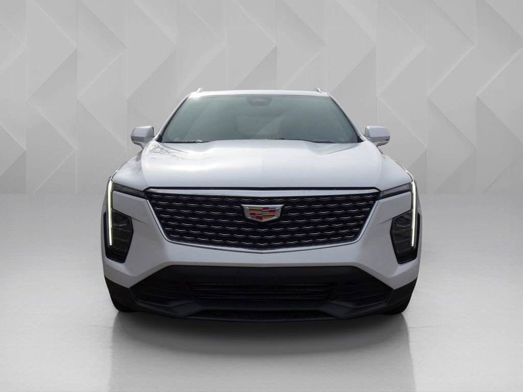 Certified 2024 Cadillac XT4 Luxury w/ Cold Weather Package image 7