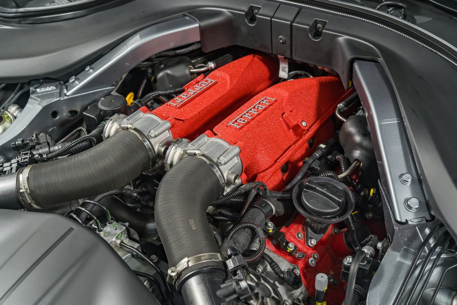 Used 2022 Ferrari Roma RWD image 38