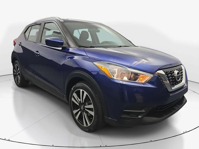 Used 2019 Nissan Kicks SV FWD image 3