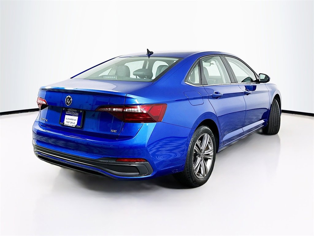 Used 2022 Volkswagen Jetta SE image 7