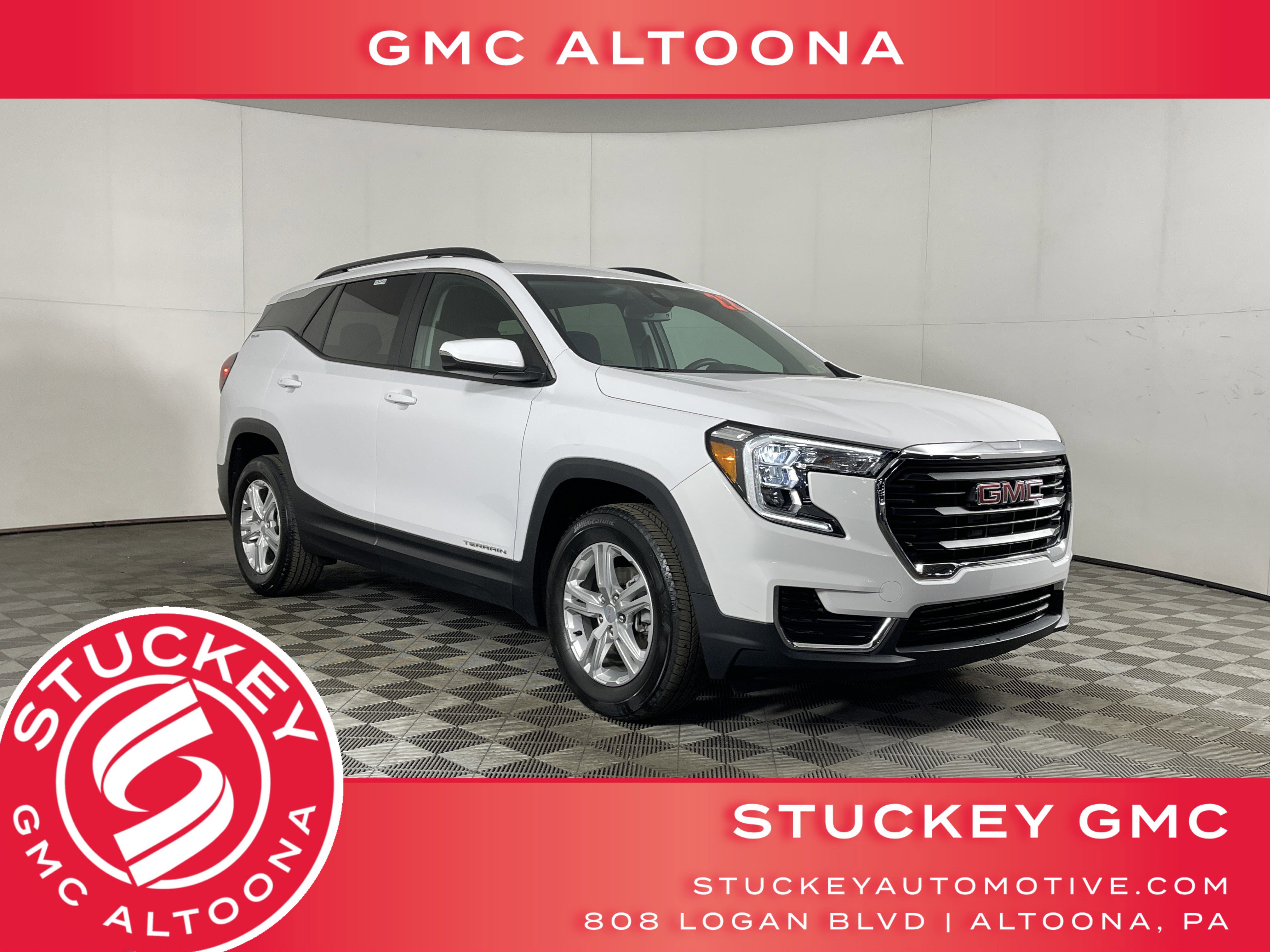 Used 2022 GMC Terrain SLE w/ Driver Convenience Package