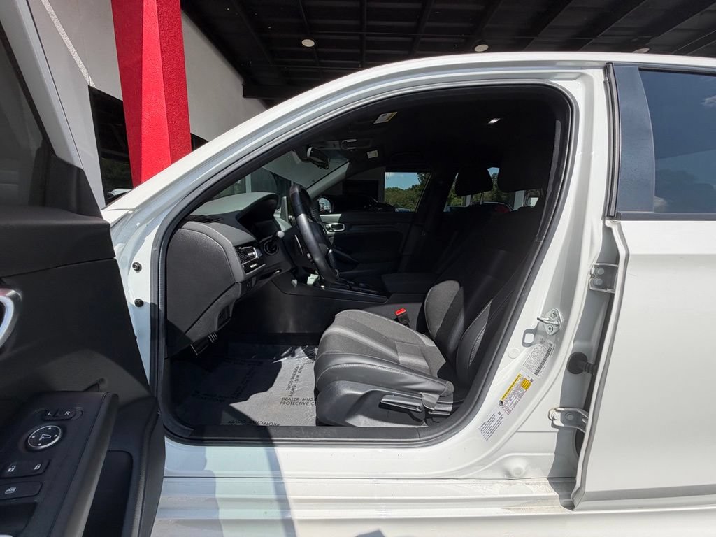 Used 2025 Honda Civic Sport image 30