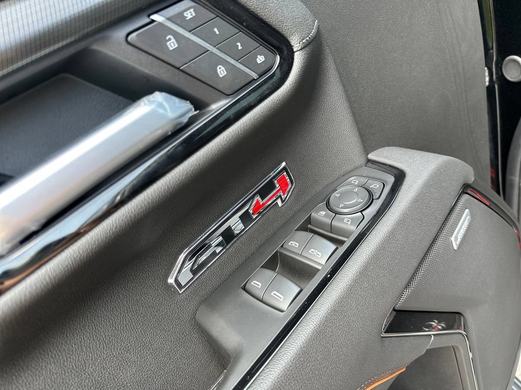 New 2026 GMC Sierra 1500 AT4 w/ AT4 Premium Package AWD/4WD image 11