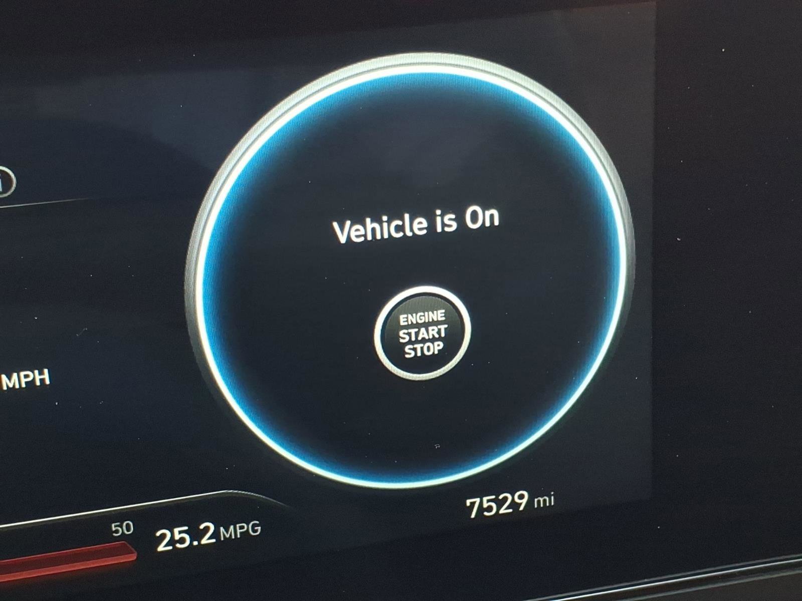 Certified 2025 Hyundai Elantra SEL image 19