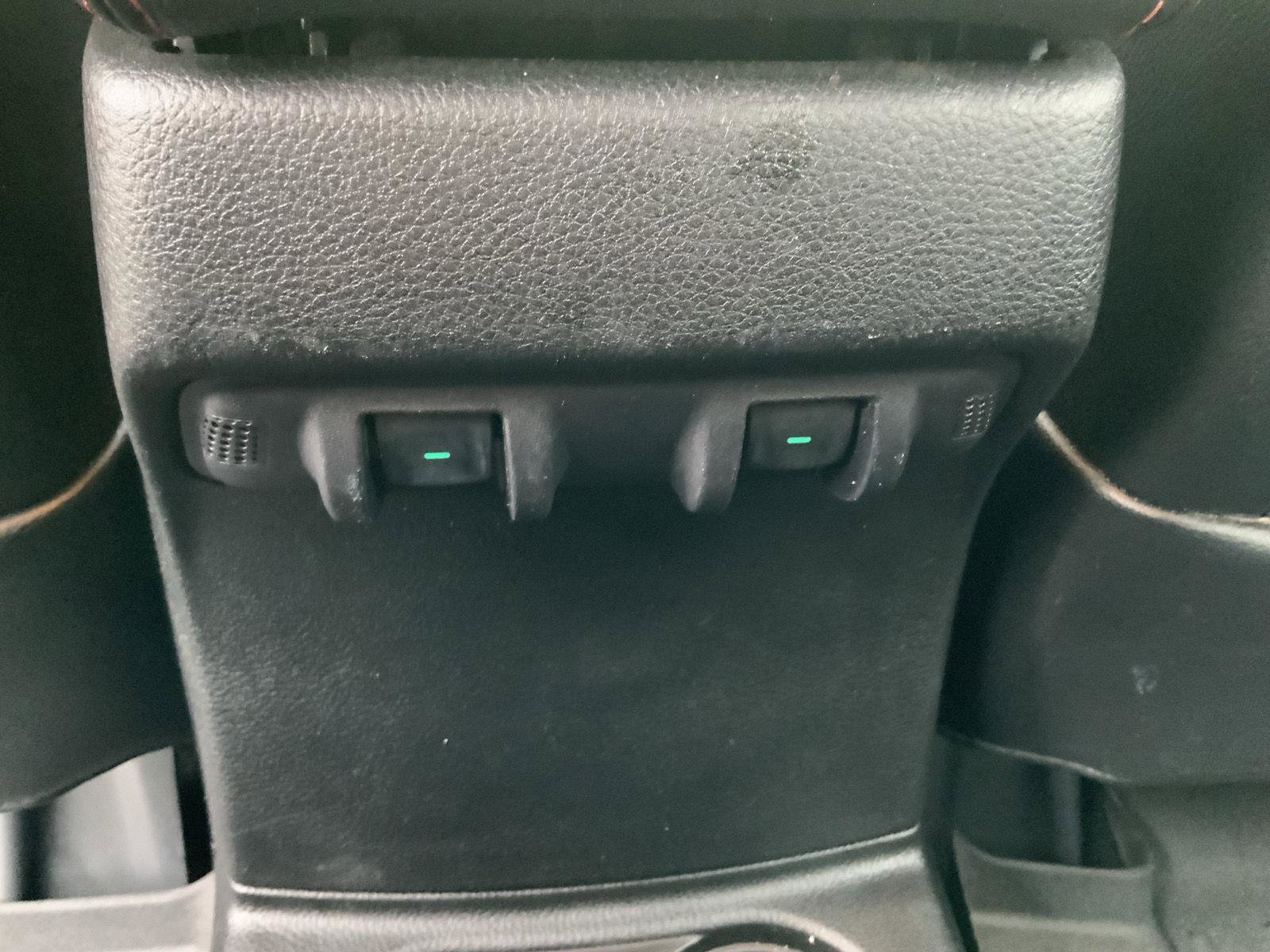Used 2012 Jeep Wrangler Unlimited Sahara AWD/4WD image 47