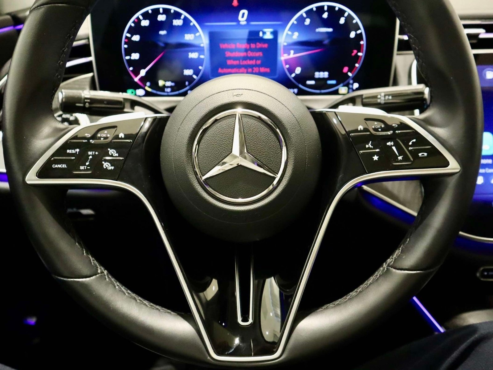 Used 2025 Mercedes-Benz E 350 Sedan w/ Winter Package image 29