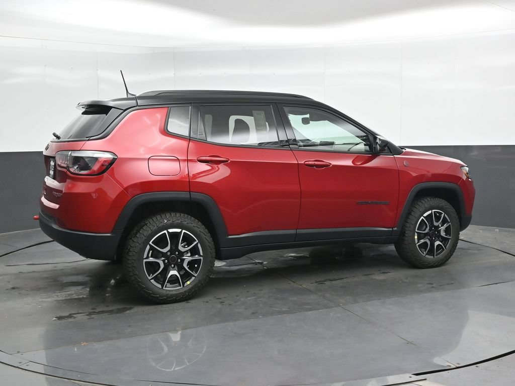 New 2026 Jeep Compass Trailhawk AWD/4WD image 3